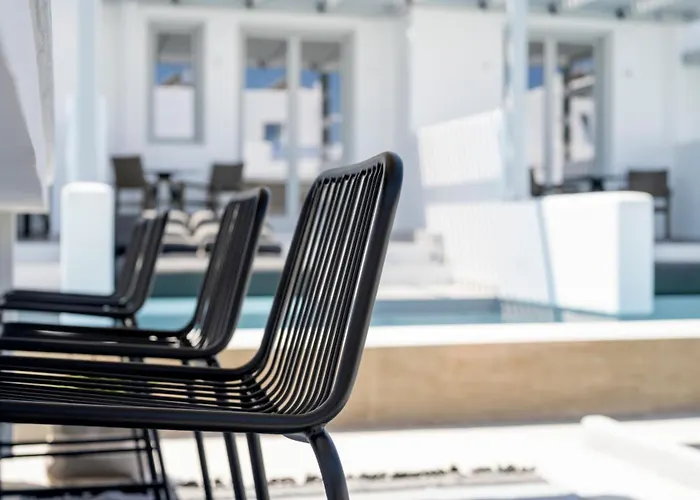 מלון Quartano By Heliessa, Adults Only 3*