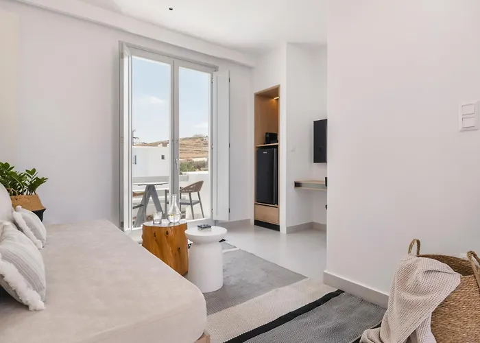 מלון Quartano By Heliessa, Adults Only 3*