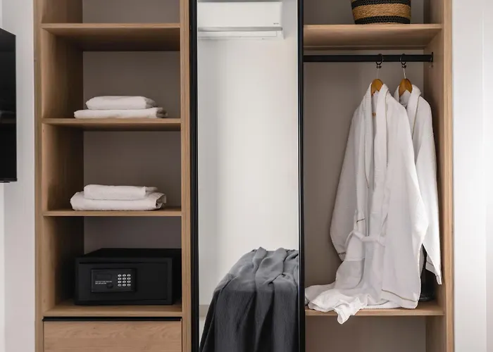 Quartano By Heliessa, Adults Only נאוסה