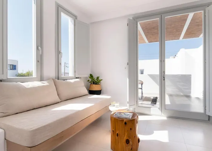 Quartano By Heliessa, Adults Only מלון נאוסה