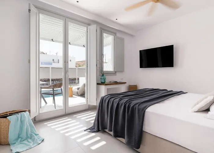 Quartano By Heliessa, Adults Only 3*