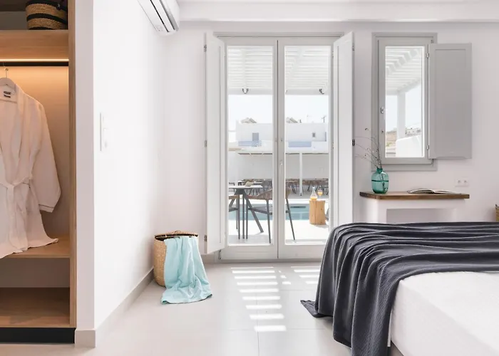 Quartano By Heliessa, Adults Only